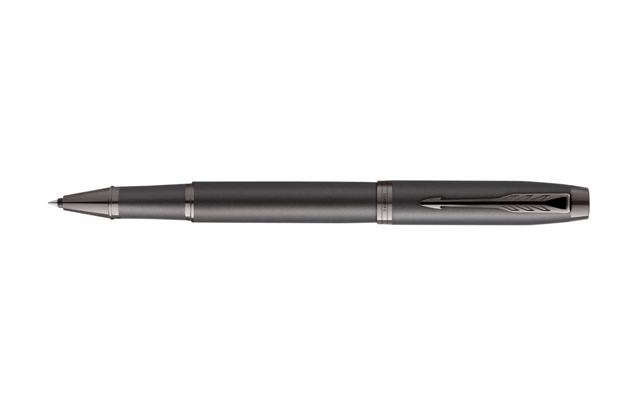 rollerball parker im monochrome